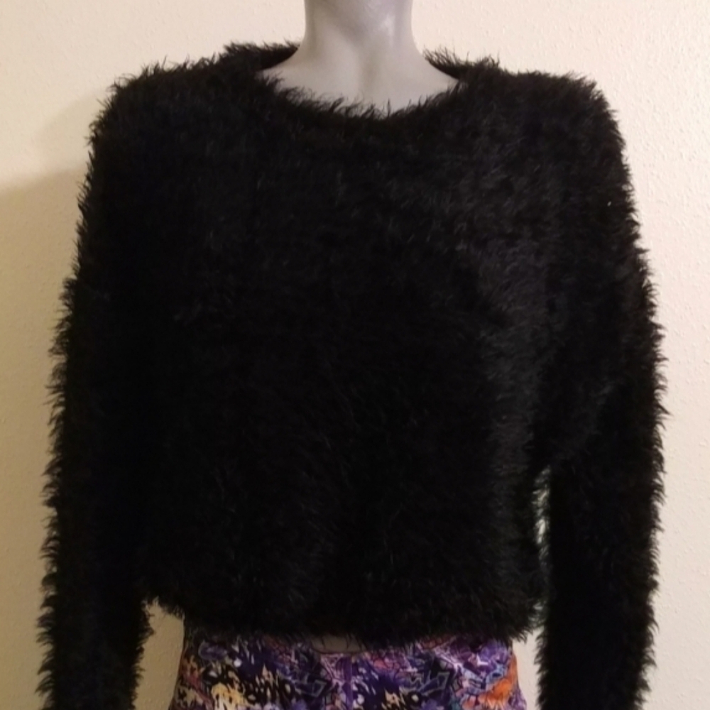 Zara Black Fuzzy Crew Neck Sweater